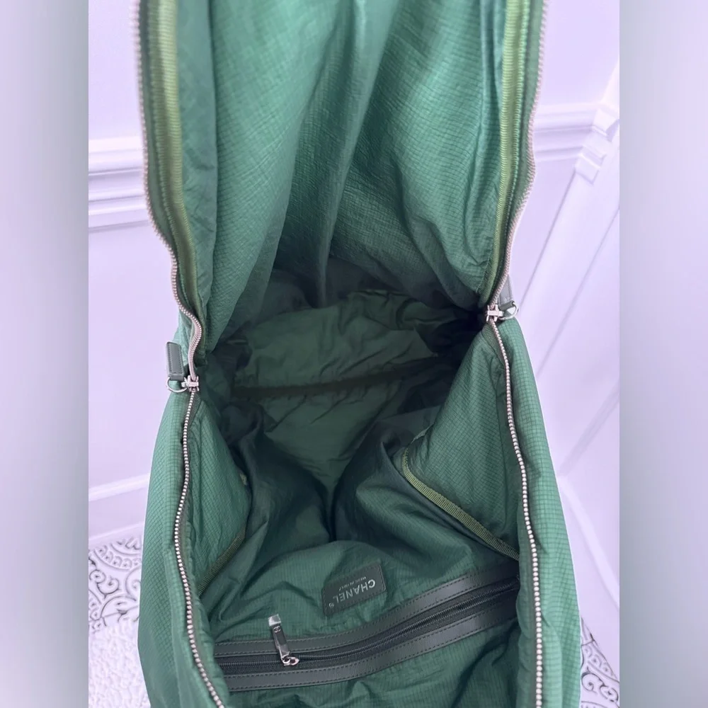 CHANEL Green Quilted Backpack - Picture 14 of 14